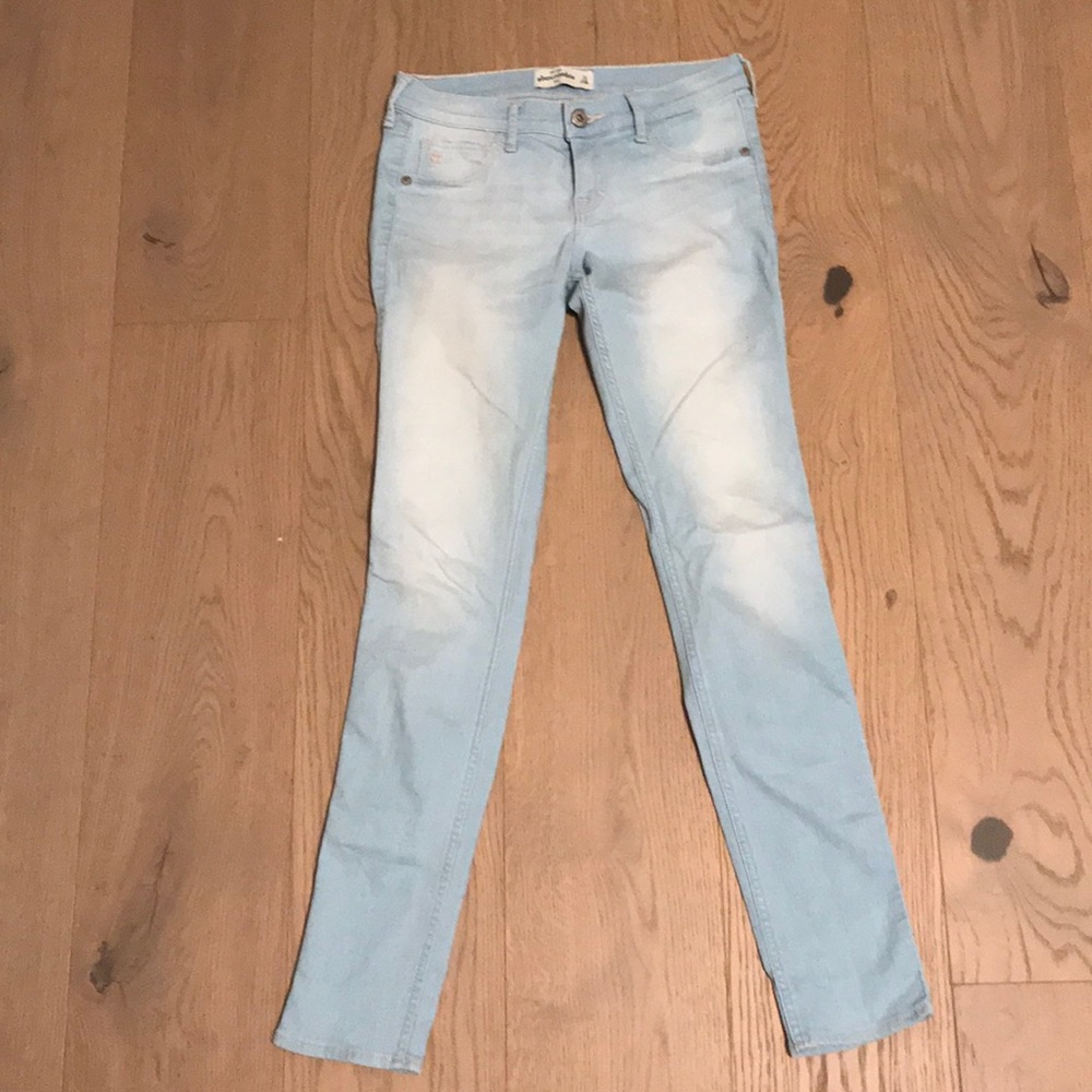 Light Wash Abercrombie Jeans